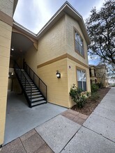 5621 Pinnacle Heights Cir, Unit 207 in Tampa, FL - Building Photo - Building Photo