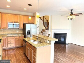 725 Ridgemont Ave in Rockville, MD - Building Photo