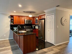 46 Horizon View Dr in Farmingville, NY - Building Photo - Building Photo