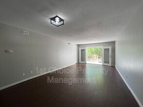 4004 Ridglea Country Club Dr in Fort Worth, TX - Building Photo - Building Photo