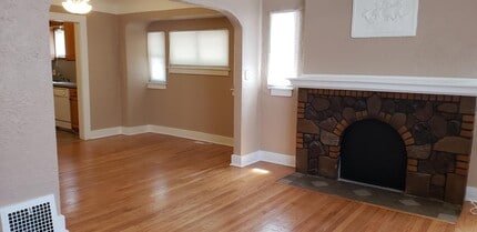 19166 Centralia in Redford Township, MI - Building Photo - Building Photo