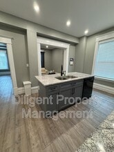 203-203 Rubidge St in Peterborough, ON - Building Photo - Building Photo