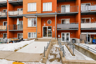 952 24E Av in Lachine, QC - Building Photo - Building Photo