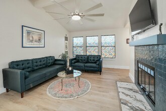 12313 Limerick Ave in Austin, TX - Building Photo - Building Photo