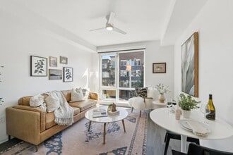 Koz Uptown in Seattle, WA - Building Photo - Building Photo