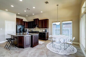 13809 Evening Wind Dr in Pearland, TX - Building Photo - Building Photo