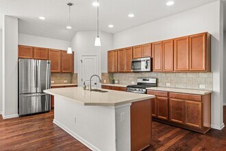 489 Bridgestone Way in Buda, TX - Building Photo - Building Photo