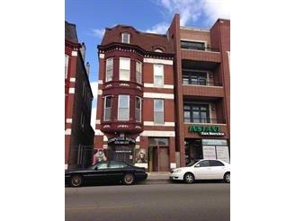 1920 W Cermak Rd in Chicago, IL - Building Photo