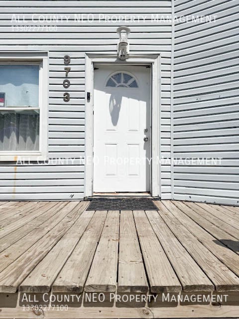 property at 9703 Aetna Rd