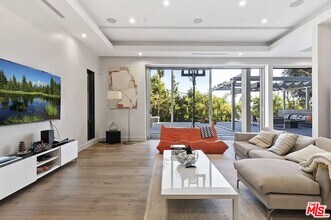 16132 Alcima Ave in Los Angeles, CA - Building Photo - Building Photo