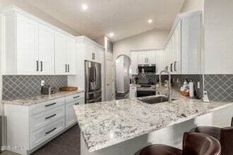 10428 E Hercules Dr in Sun Lakes, AZ - Building Photo - Building Photo