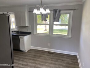 122 Melody Ln in Havelock, NC - Building Photo - Building Photo