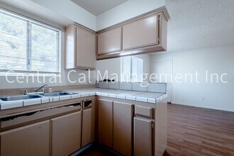 808 Pershing St in Bakersfield, CA - Building Photo - Building Photo