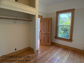 710 Henry St in Oakland, CA - Building Photo - Building Photo