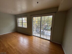 17 Norfolk St in Newark, NJ - Building Photo - Building Photo