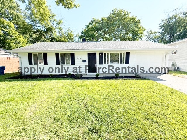 3555 Dubarry Rd in Indianapolis, IN - Building Photo