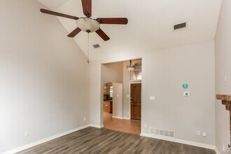 4708 Misty Ridge Dr in Fort Worth, TX - Building Photo - Building Photo