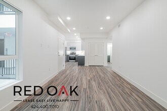 4000 Mont Clair St in Los Angeles, CA - Building Photo - Building Photo