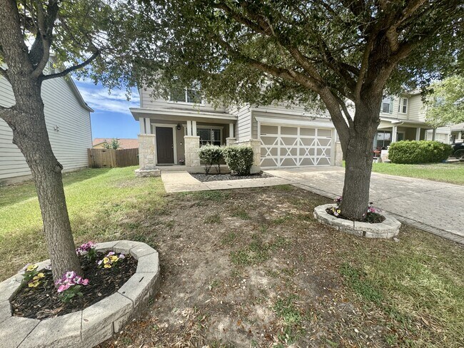 8755 Sunview Park in San Antonio, TX - Building Photo - Building Photo