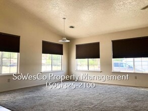 3922 Buckingham St in Farmington, NM - Building Photo - Building Photo