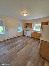 1022 Gravel Pike in Palm, PA - Building Photo - Building Photo