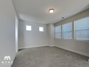 2330 Aria Park Dr in Charlotte, NC - Foto de edificio - Building Photo