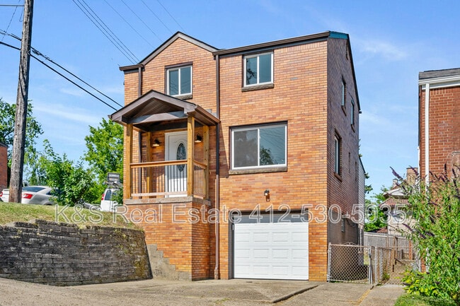 1344 Fallowfield Ave in Pittsburgh, PA - Building Photo - Building Photo