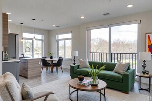 The Jordan in Auburn Hills, MI - Building Photo