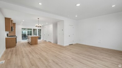 12921 Trail in Riverton, UT - Building Photo - Building Photo