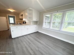 704 Agawam St in Elizabeth City, NC - Building Photo - Building Photo