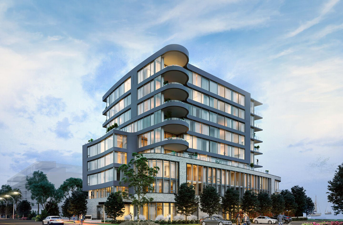 55 Port East in Mississauga, ON - Building Photo