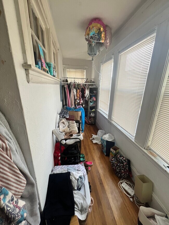 22 Commonwealth Ter, Unit 1 in Boston, MA - Building Photo - Building Photo
