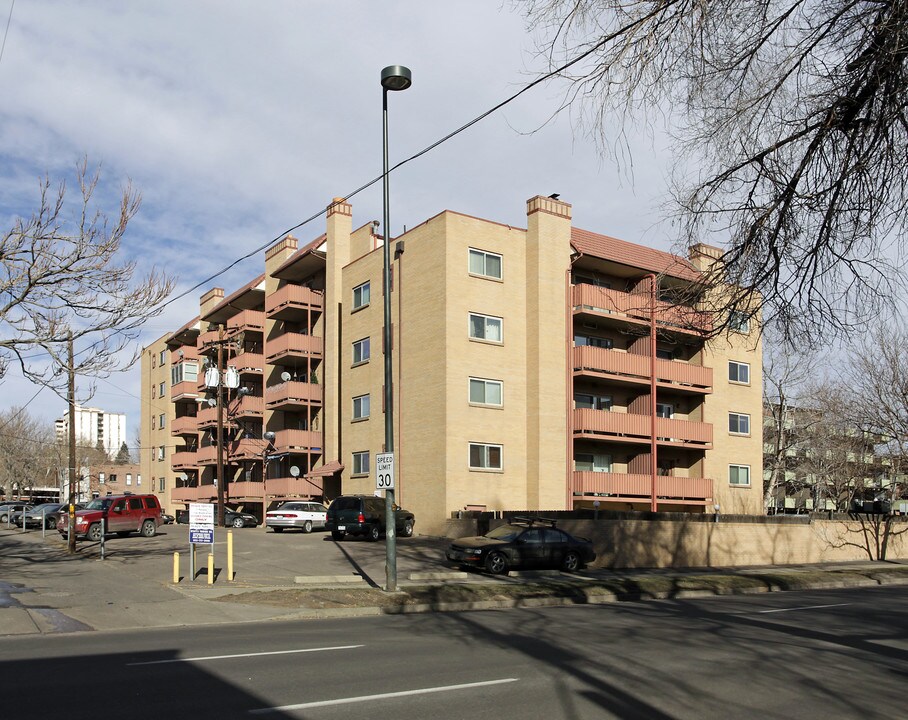 El Posada in Denver, CO - Building Photo