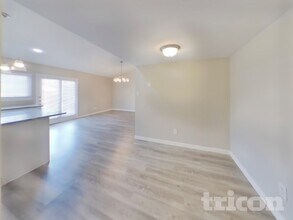 496 Justice Dr in Cedar Hill, TX - Building Photo - Building Photo