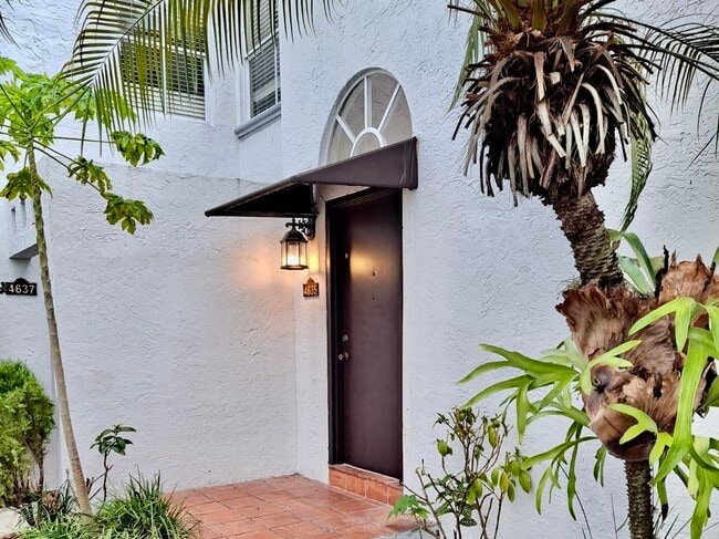 4635 NW 97th Pl, Unit 158