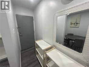 6 King St N in Waterloo, ON - Building Photo - Building Photo