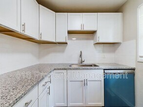 4535 Lister Ave in Kansas City, MO - Building Photo - Building Photo