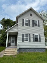 1928 Lexington Ave in Lorain, OH - Building Photo
