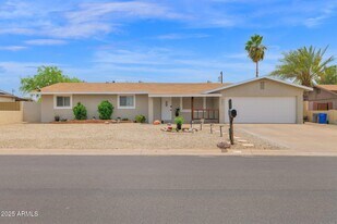 301 N 87th St in Mesa, AZ - Building Photo