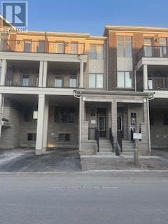 property at 3 Kings Hill Dr