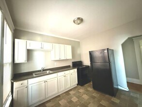 4858 Commonwealth St in Detroit, MI - Building Photo - Building Photo