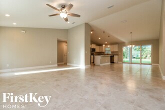 5400 Hoffman St in Port Charlotte, FL - Building Photo - Building Photo
