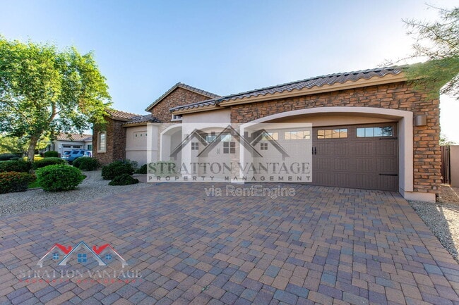 31502 N 58th Pl in Cave Creek, AZ - Building Photo - Building Photo