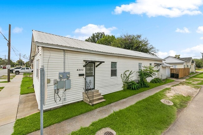 property at 4200-4202 5th St