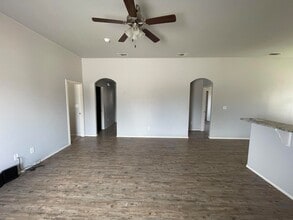 1012 Donald Preston Dr in Wolfforth, TX - Building Photo - Building Photo