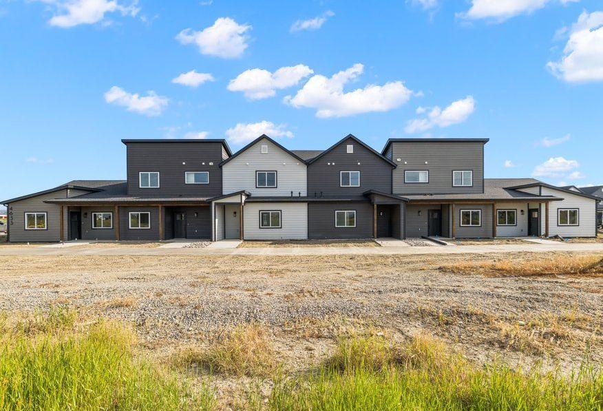4633 King Ave W in Billings, MT - Building Photo