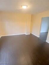 25 Zents Ave in Youngstown, OH - Building Photo - Building Photo