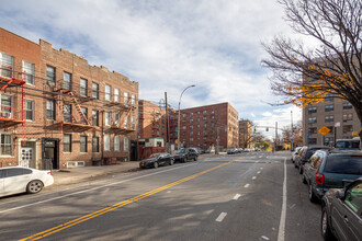 04-35 27th Ave in Long Island City, NY - Building Photo - Building Photo