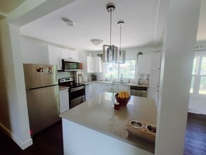 52 Olive Crescent in Kingston, ON - Building Photo - Building Photo