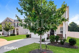 7318 Brawley Wood Ct in Charlotte, NC - Building Photo - Building Photo